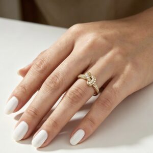 eternal knot – pave ring